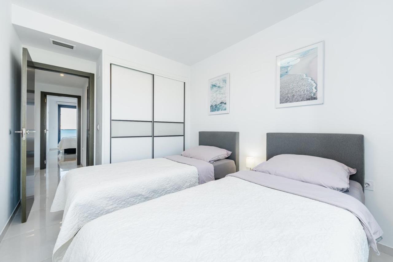 Lux Apartment Punta Prima, Spain Punta Prima  エクステリア 写真